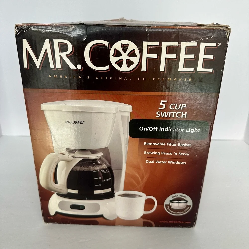 Mr. Coffee 5 Cup Coffeemaker White Open Box Complete Brewing Pause On And Off